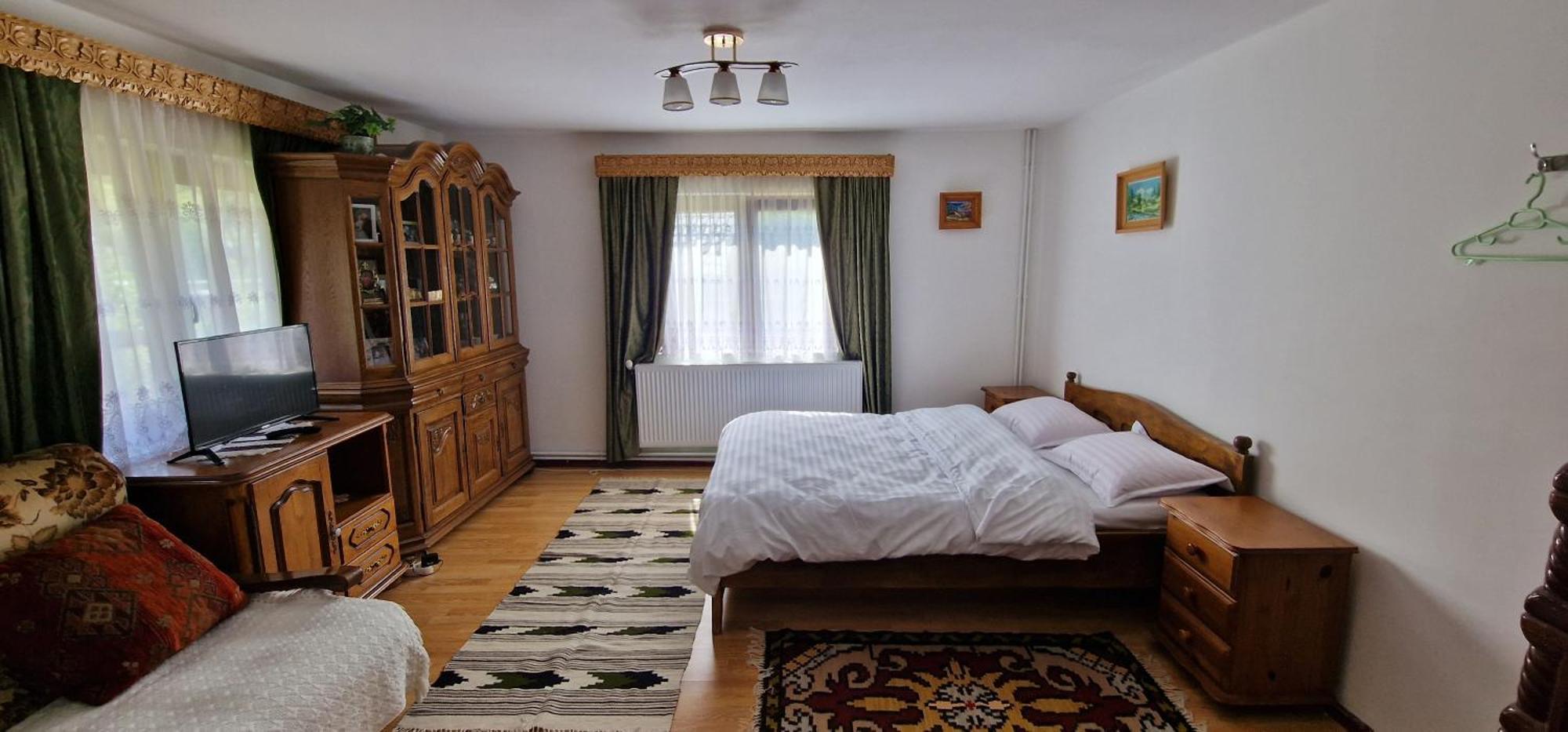 Casa Agroturistica Tarancuta Din Vatra Moldovitei Vatra Moldoviţei Exterior foto