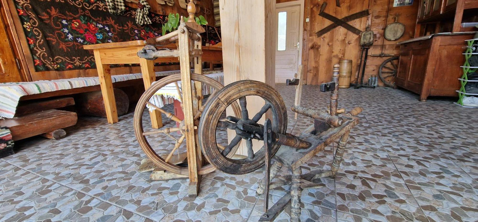 Casa Agroturistica Tarancuta Din Vatra Moldovitei Vatra Moldoviţei Exterior foto