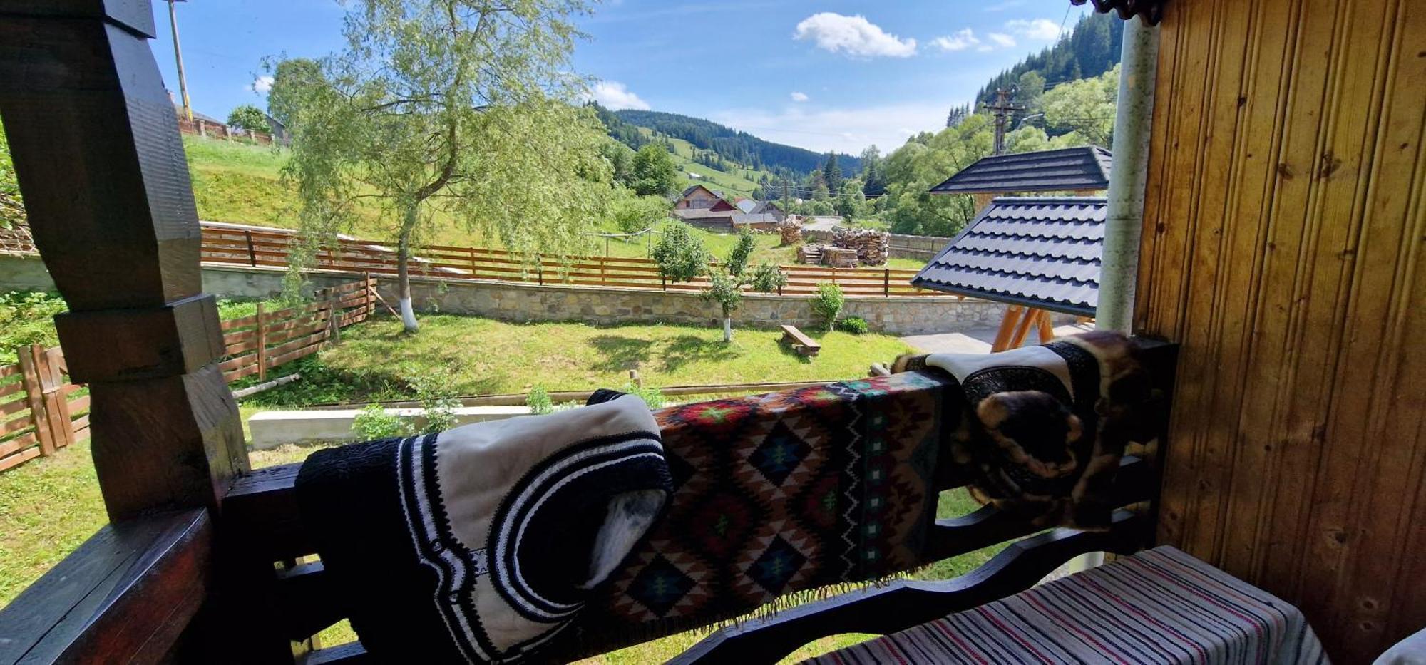 Casa Agroturistica Tarancuta Din Vatra Moldovitei Vatra Moldoviţei Exterior foto